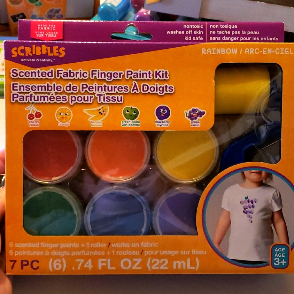 Scented Fabric Finger Paint Kit